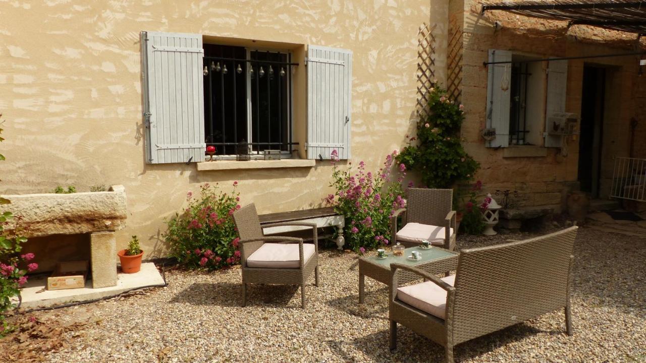 Le Cabanon Apartment Crillon-le-Brave Exterior photo